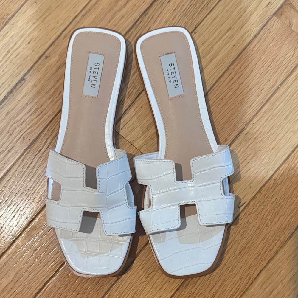 Steve Madden White Croc-Embossed Sandals